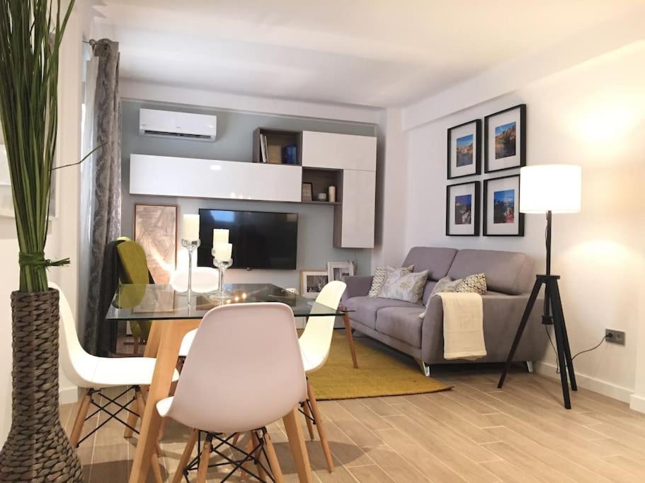 New Luxury House In The Center! Nuevo Piso De Lujo En El Centro. Apartman Málaga Kültér fotó